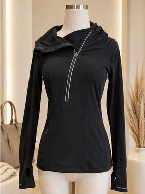 Lululemon Warm Heart Cold Hands Pullover Hoodie Black Size 4 Thumbholes